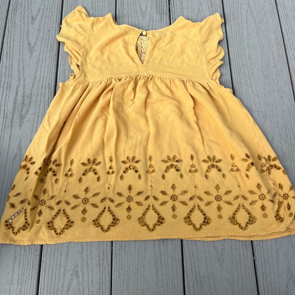 American Eagle Loose Flowy Top - Picture 3 of 3